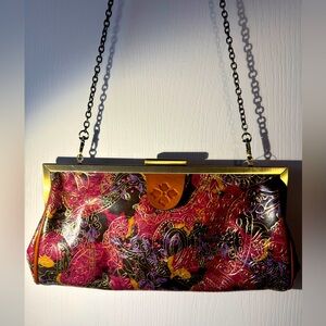 Patricia Nash Athena Clutch Italian Leather Metallic Paisley Color New w/o Tag